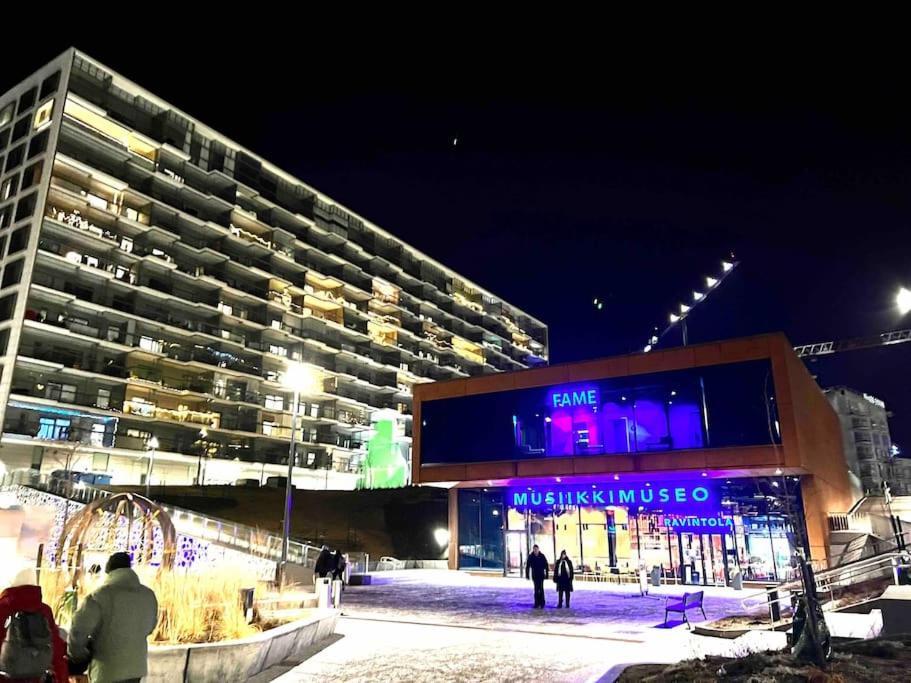 Brand New Modern Condo Built-In Mall Of Tripla Helsinki Exterior photo